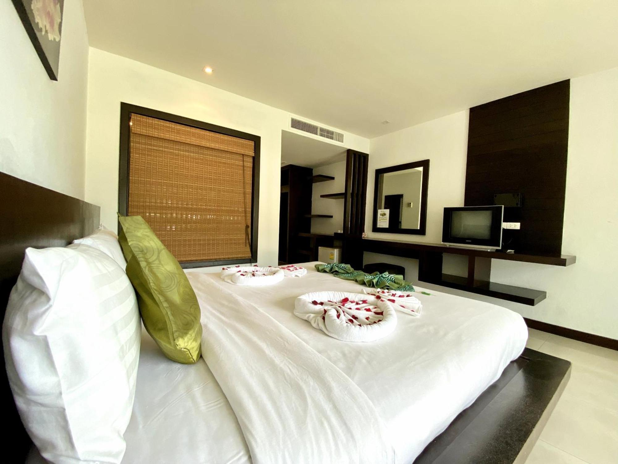 Apk Resort Patong Eksteriør billede