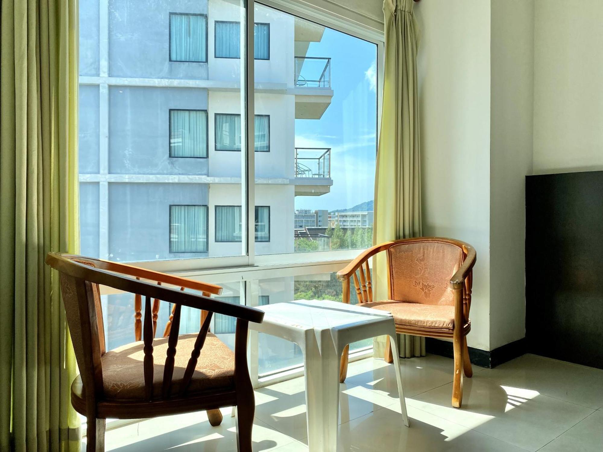 Apk Resort Patong Eksteriør billede