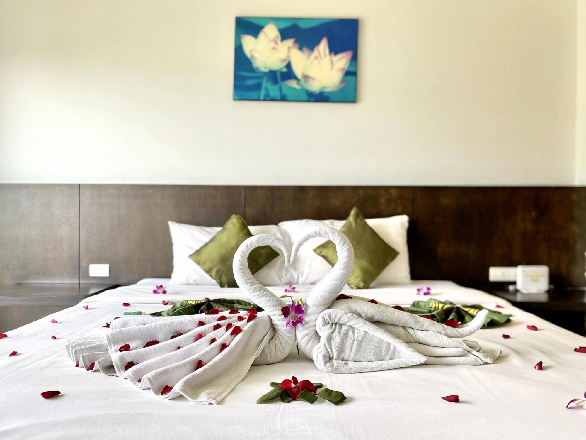 Apk Resort Patong Eksteriør billede