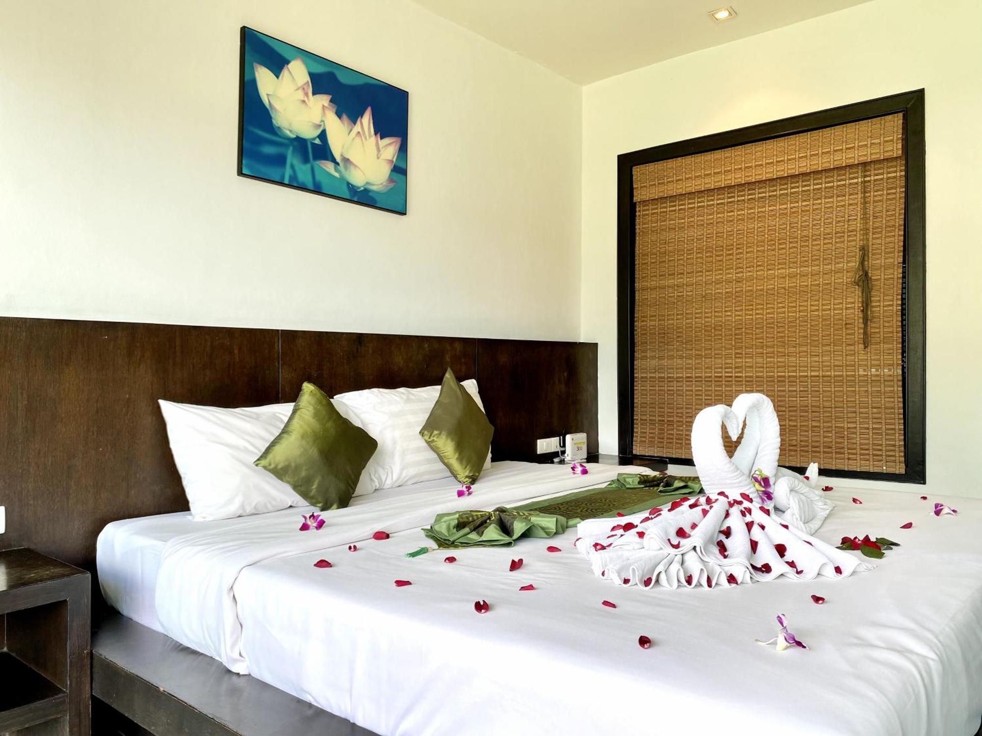 Apk Resort Patong Eksteriør billede